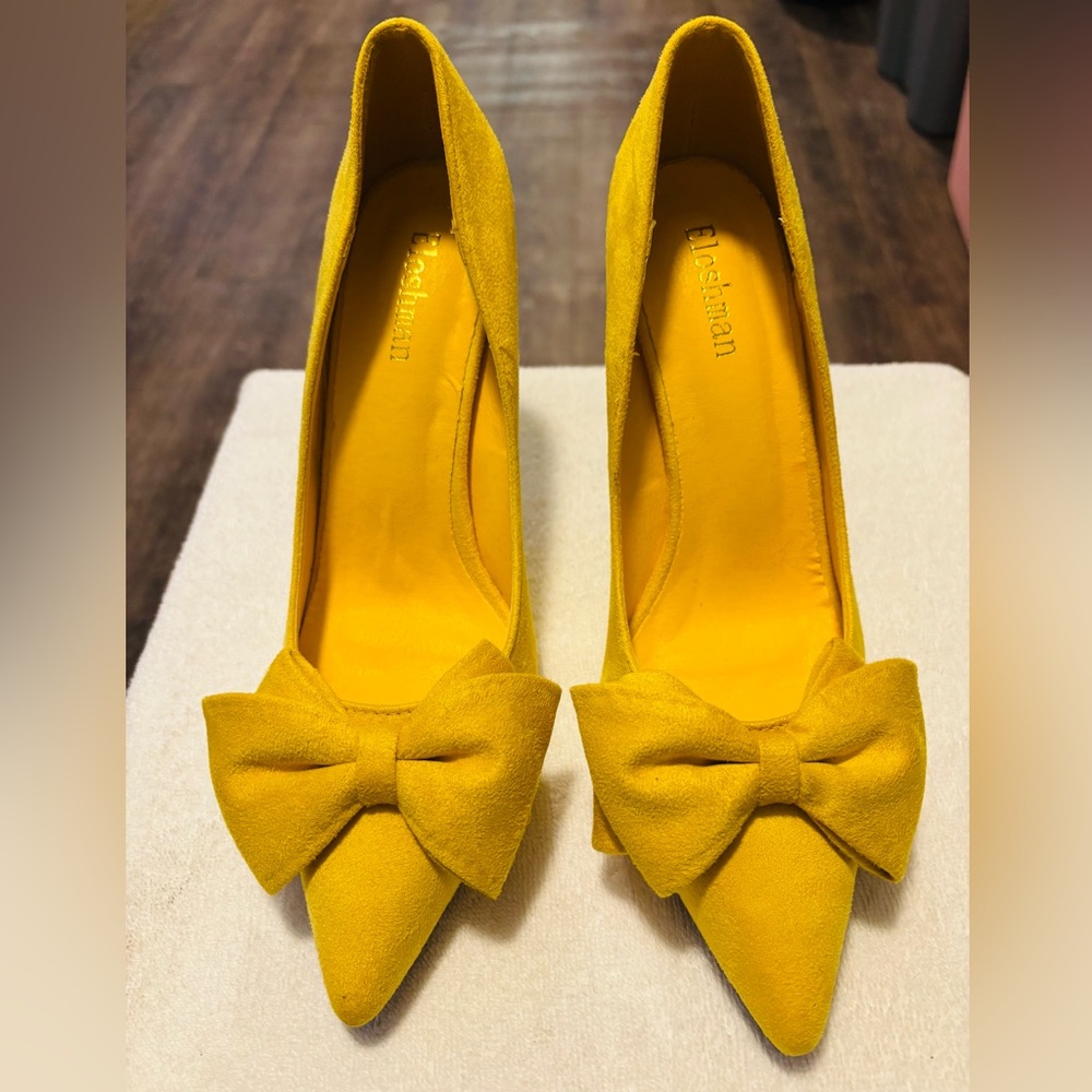 BRAND NEW Suede Heels By ELOSHMAN - Size 10M - Heel Height 4 Inches - Box 1A